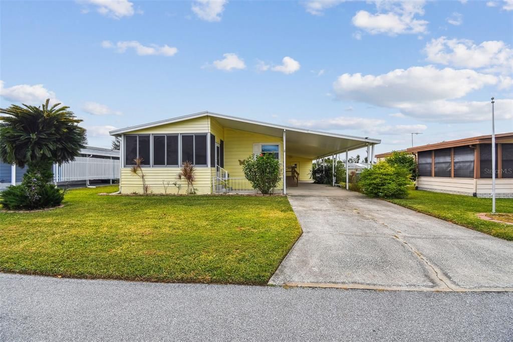 На продажу: $159,900 (2 спален, 2 ванн, 1316 Квадратных фут)