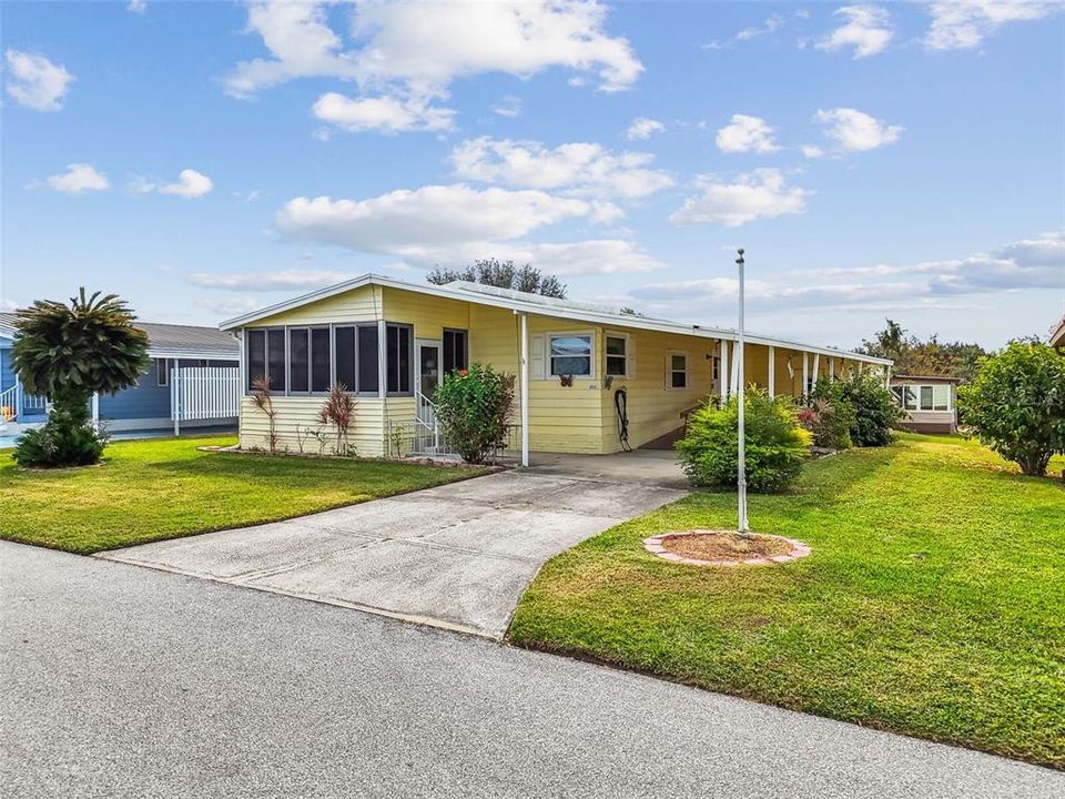 На продажу: $159,900 (2 спален, 2 ванн, 1316 Квадратных фут)