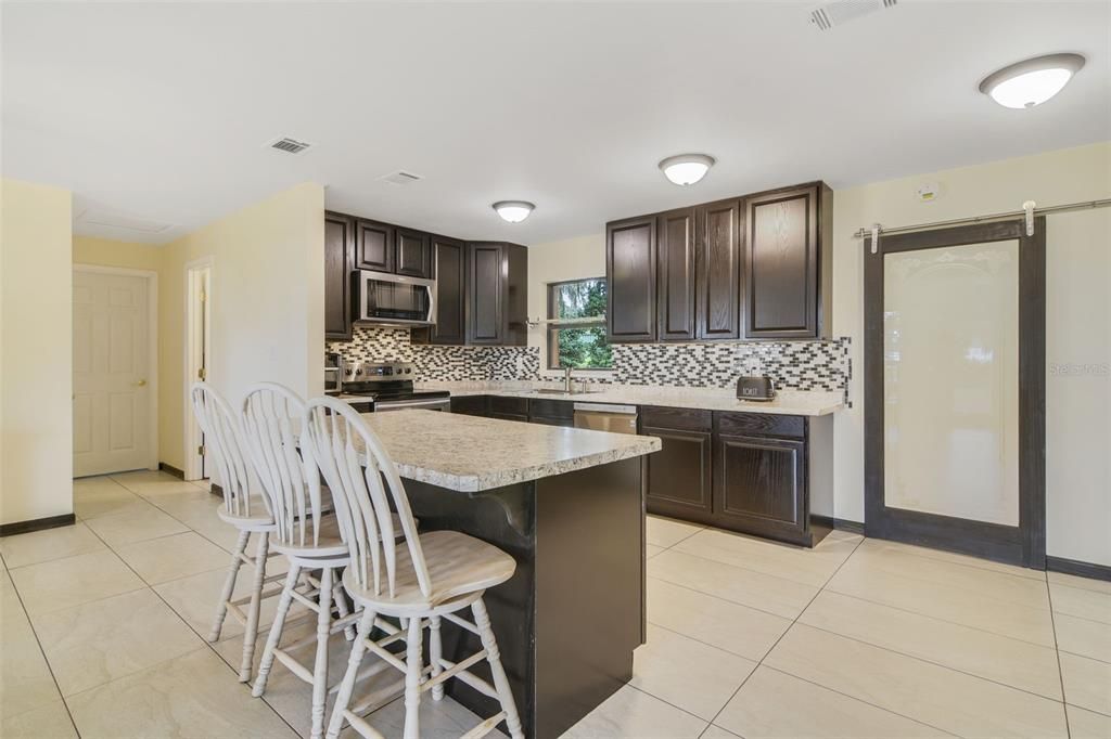 For Sale: $499,900 (4 beds, 3 baths, 3025 Square Feet)