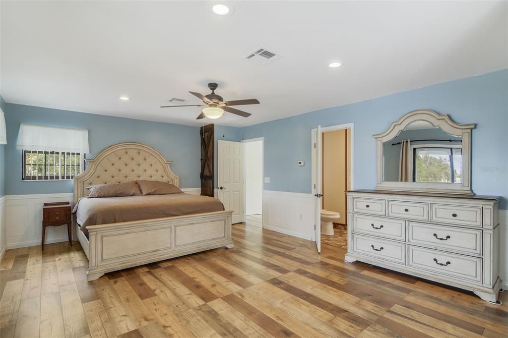 For Sale: $499,900 (4 beds, 3 baths, 3025 Square Feet)