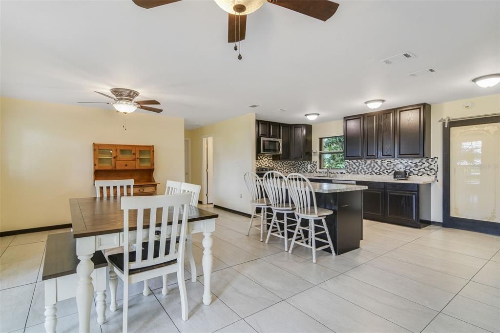 For Sale: $499,900 (4 beds, 3 baths, 3025 Square Feet)