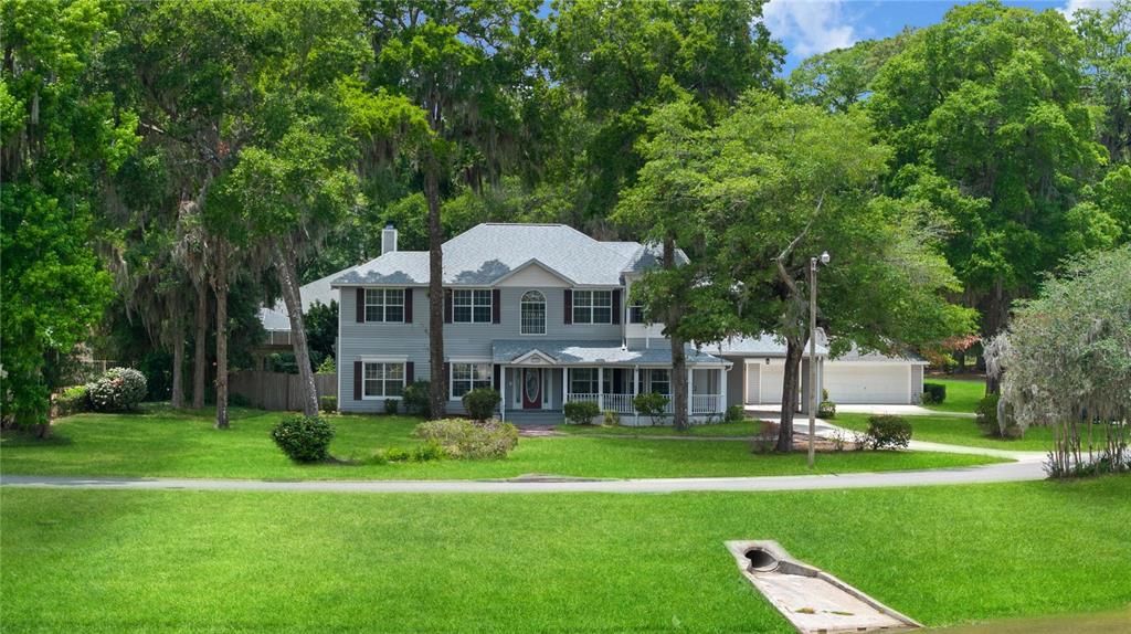 For Rent: $3,500 (5 beds, 4 baths, 3489 Square Feet)