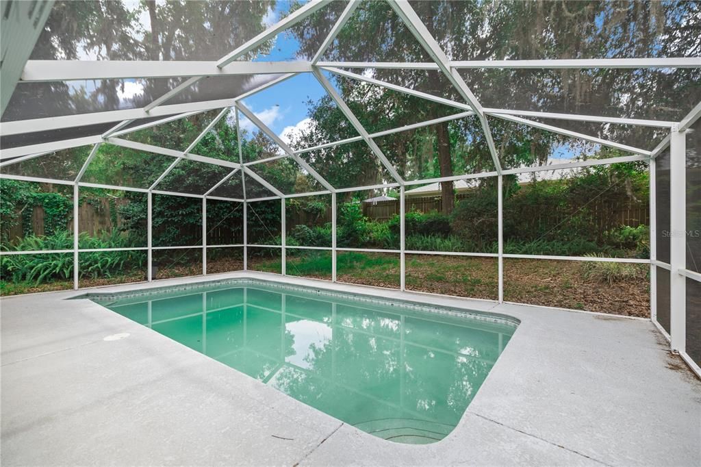 For Rent: $3,500 (5 beds, 4 baths, 3489 Square Feet)