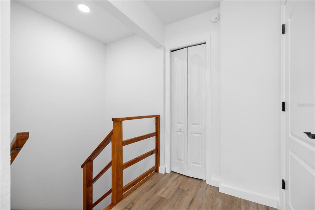 For Rent: $3,500 (5 beds, 4 baths, 3489 Square Feet)