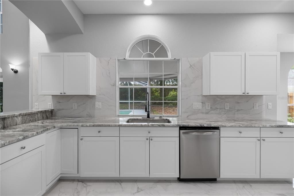 For Rent: $3,500 (5 beds, 4 baths, 3489 Square Feet)