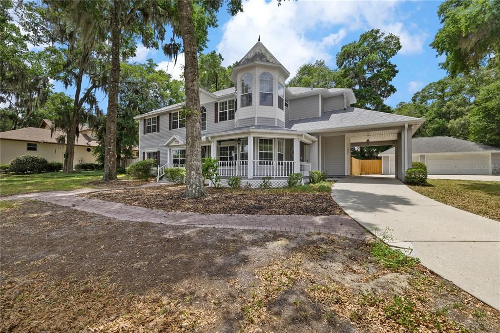 For Rent: $3,500 (5 beds, 4 baths, 3489 Square Feet)