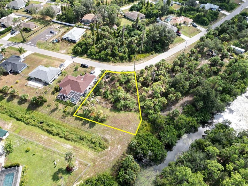 Activo con contrato: $24,000 (0.34 acres)