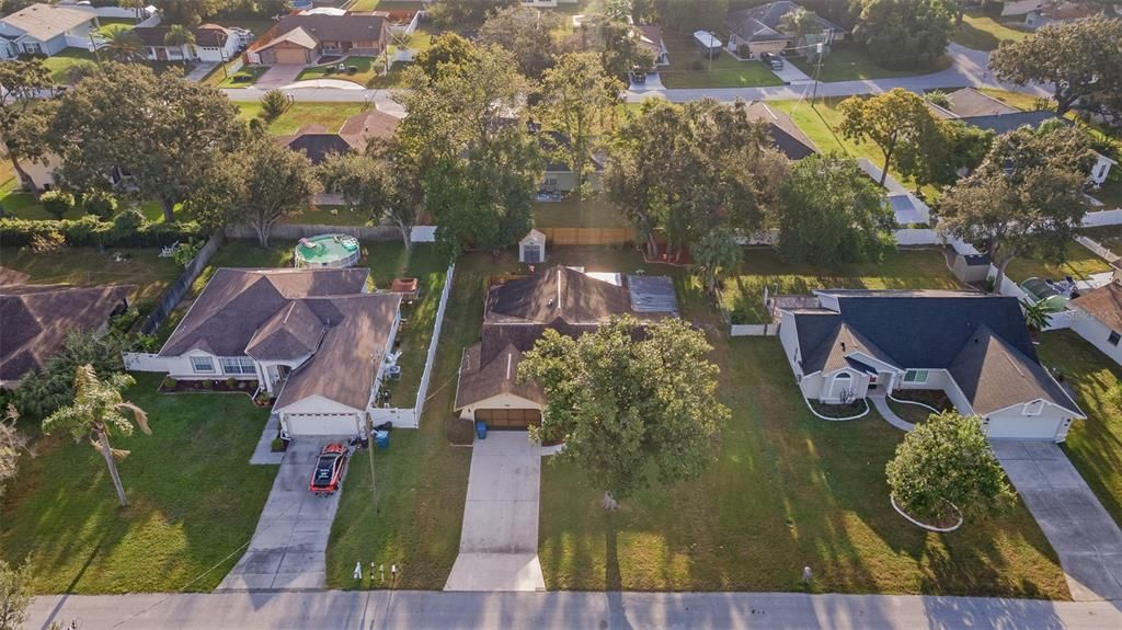 合同活跃: $279,900 (3 贝兹, 2 浴室, 1493 平方英尺)