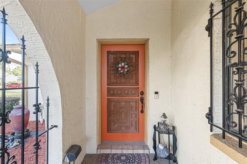 合同活跃: $279,900 (3 贝兹, 2 浴室, 1493 平方英尺)