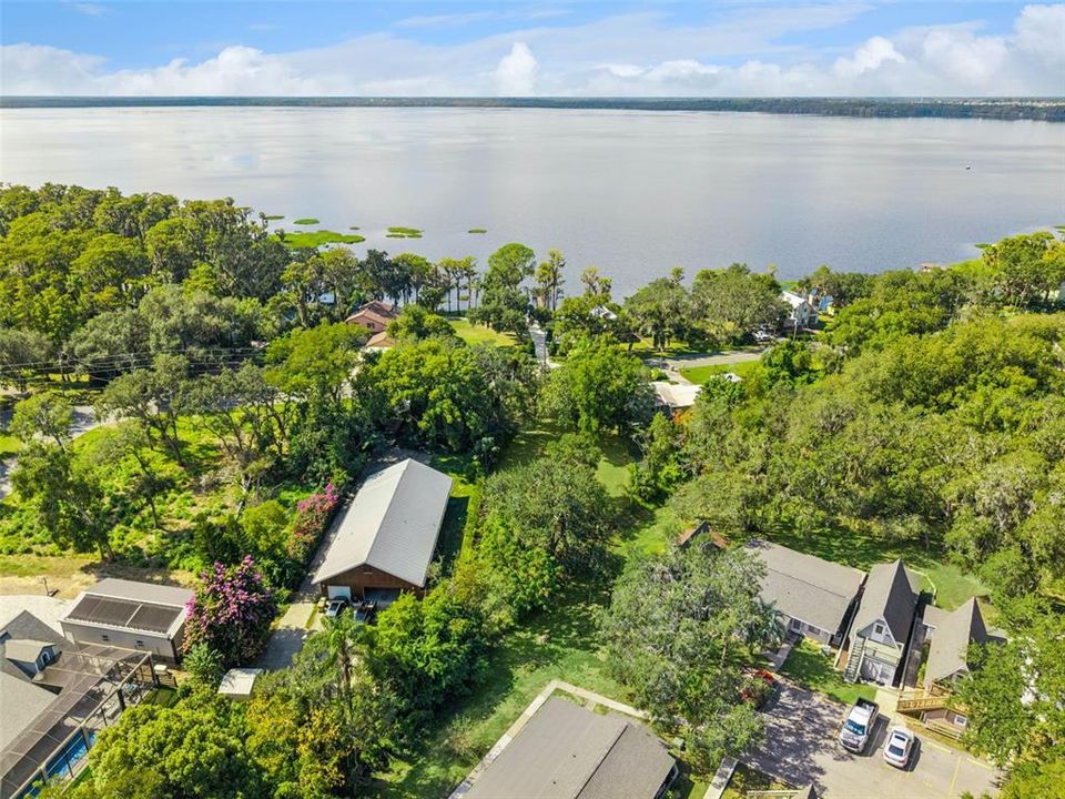 En Venta: $230,000 (0.33 acres)