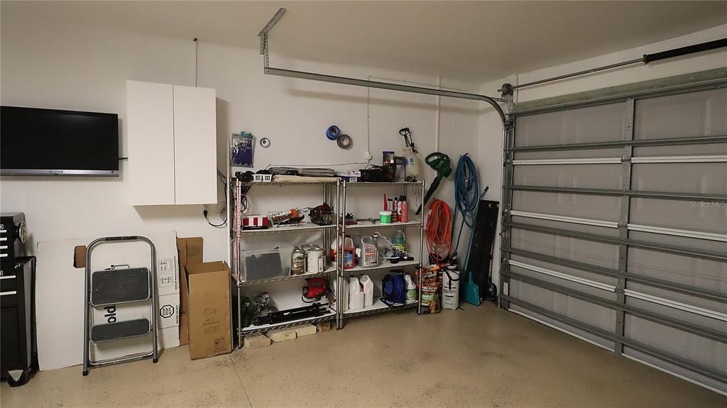 For Sale: $269,000 (3 beds, 2 baths, 1317 Square Feet)