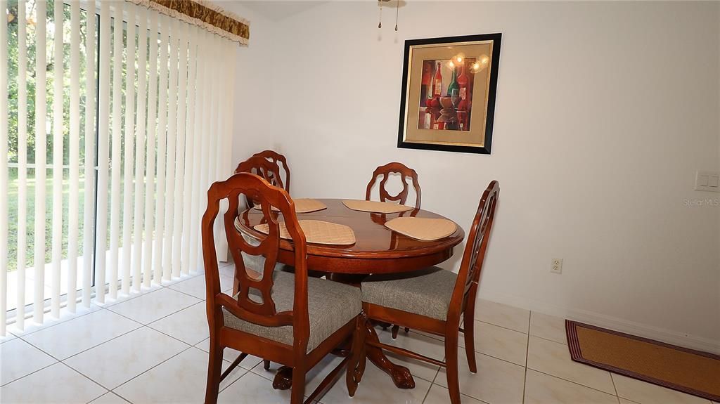 For Sale: $269,000 (3 beds, 2 baths, 1317 Square Feet)