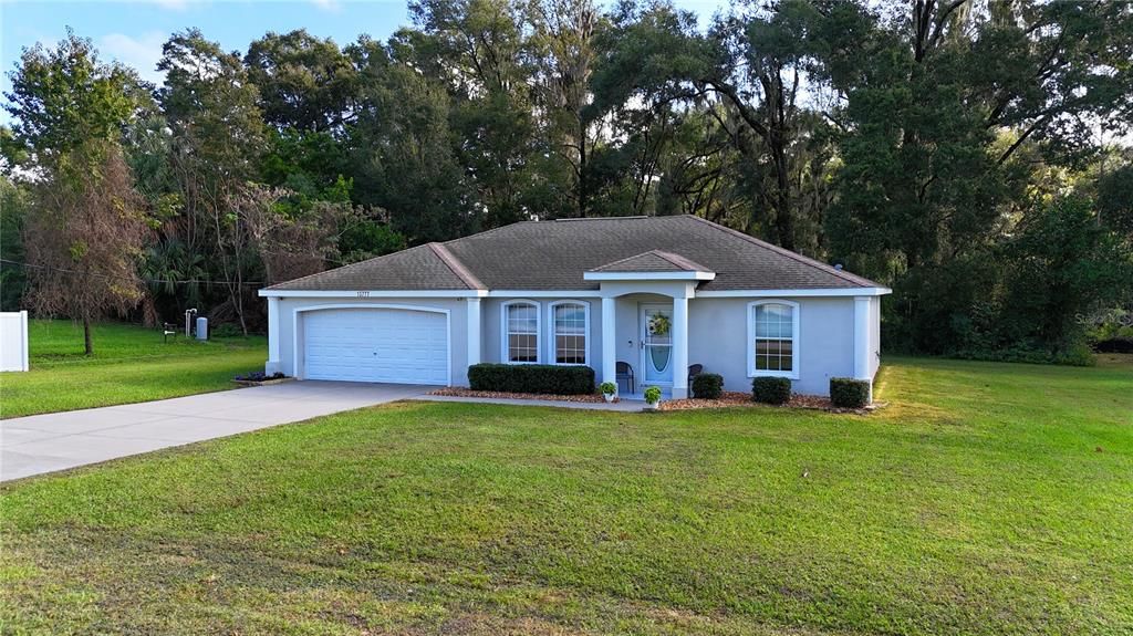 For Sale: $269,000 (3 beds, 2 baths, 1317 Square Feet)