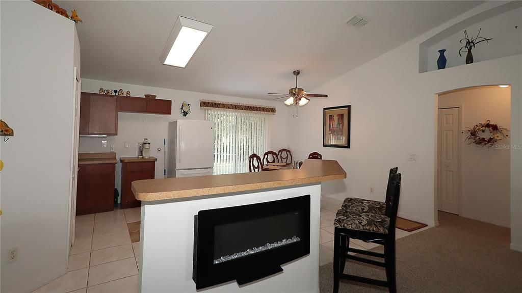 For Sale: $269,000 (3 beds, 2 baths, 1317 Square Feet)