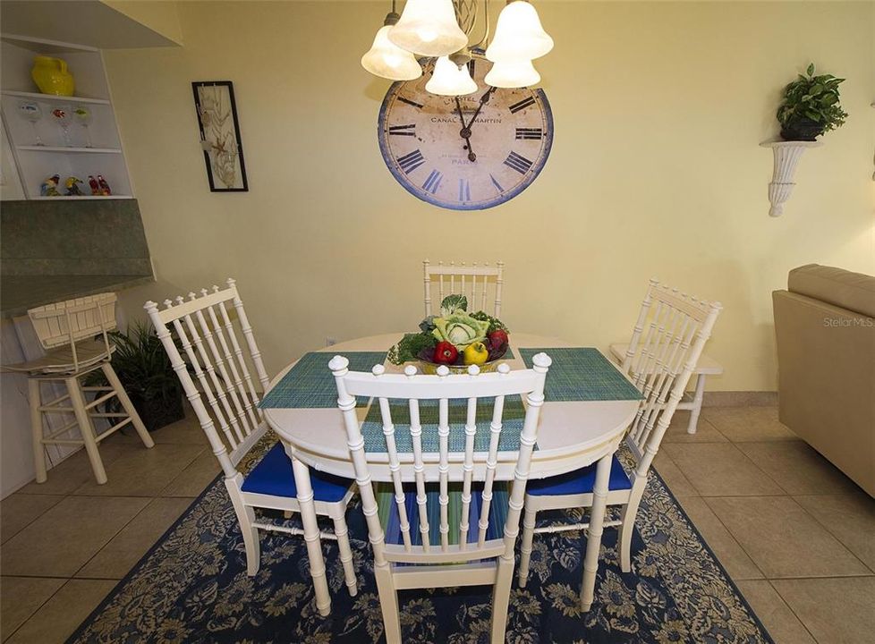 出租: $3,975 (2 贝兹, 2 浴室, 1080 平方英尺)