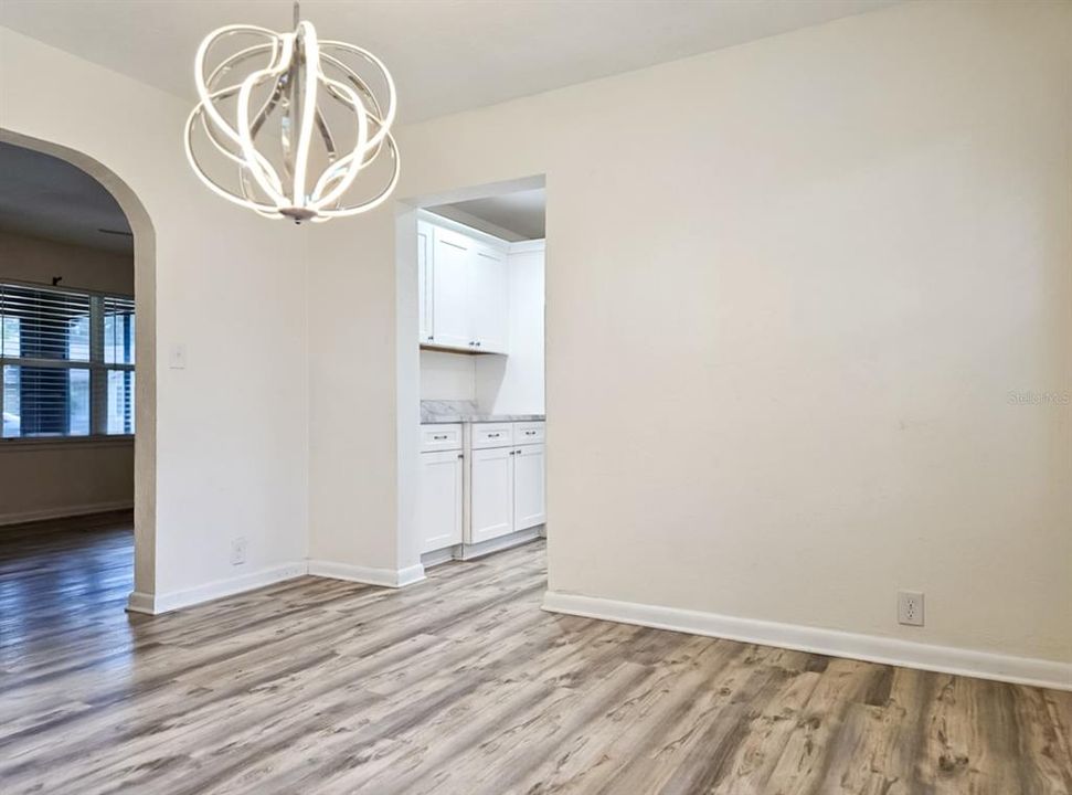 For Rent: $2,200 (4 beds, 2 baths, 2025 Square Feet)