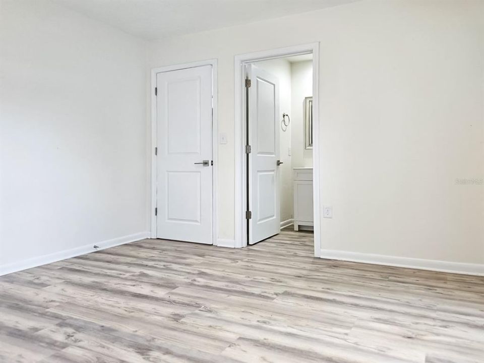 For Rent: $2,200 (4 beds, 2 baths, 2025 Square Feet)