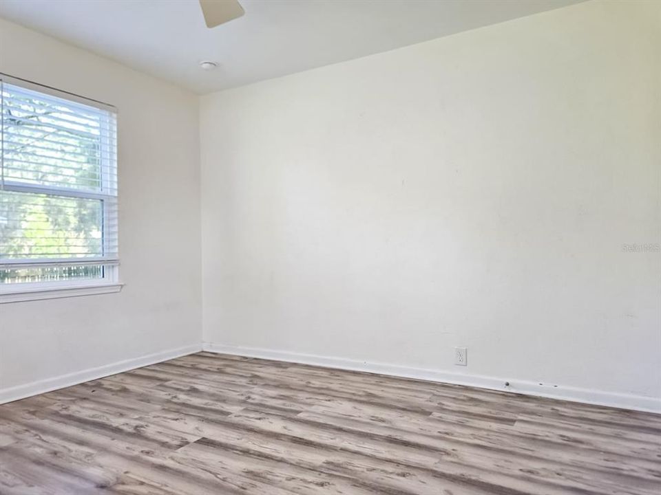 For Rent: $2,200 (4 beds, 2 baths, 2025 Square Feet)