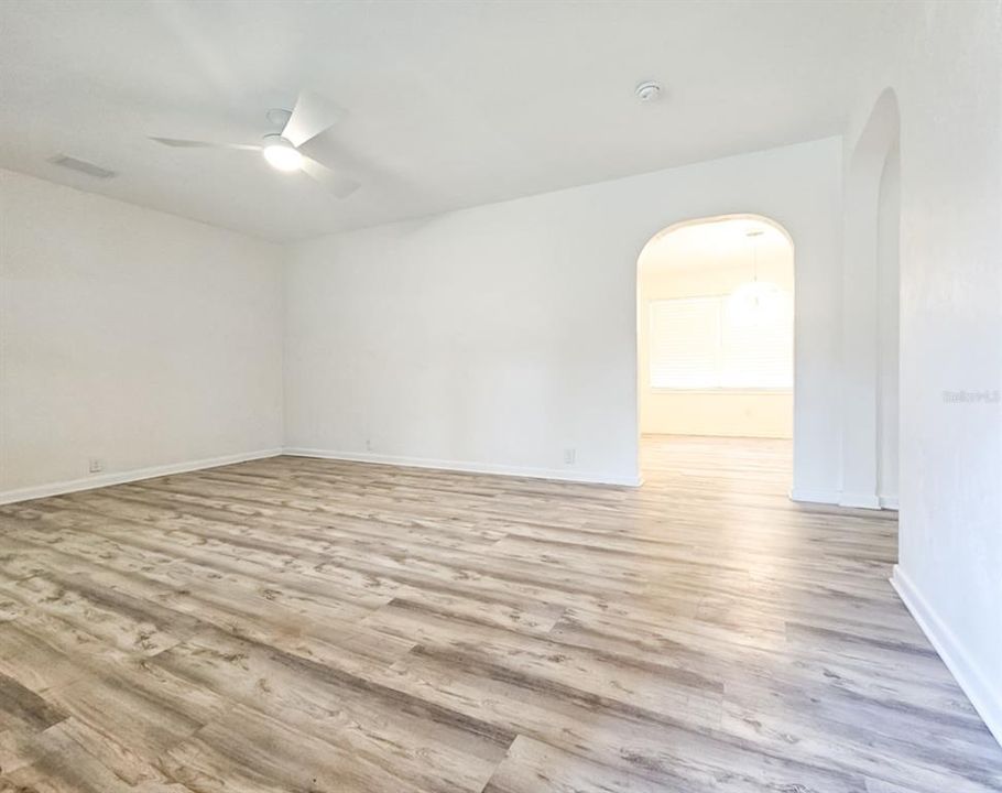 For Rent: $2,200 (4 beds, 2 baths, 2025 Square Feet)