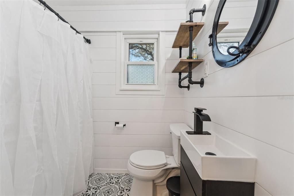 待售: $485,000 (4 贝兹, 2 浴室, 1901 平方英尺)