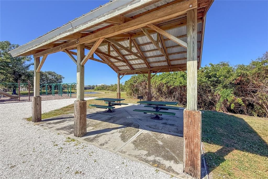 For Sale: $850,000 (4 beds, 3 baths, 3300 Square Feet)