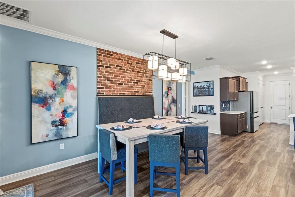 For Sale: $850,000 (4 beds, 3 baths, 3300 Square Feet)