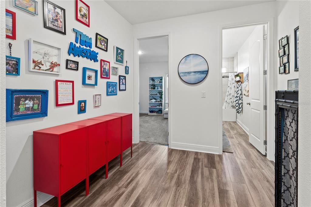 For Sale: $850,000 (4 beds, 3 baths, 3300 Square Feet)