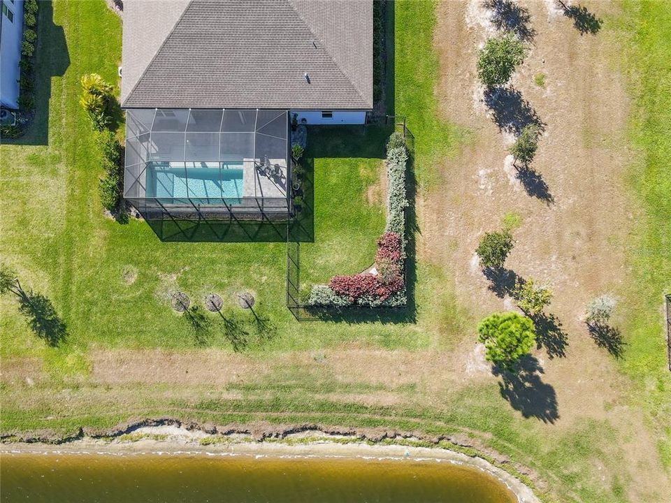 For Sale: $850,000 (4 beds, 3 baths, 3300 Square Feet)