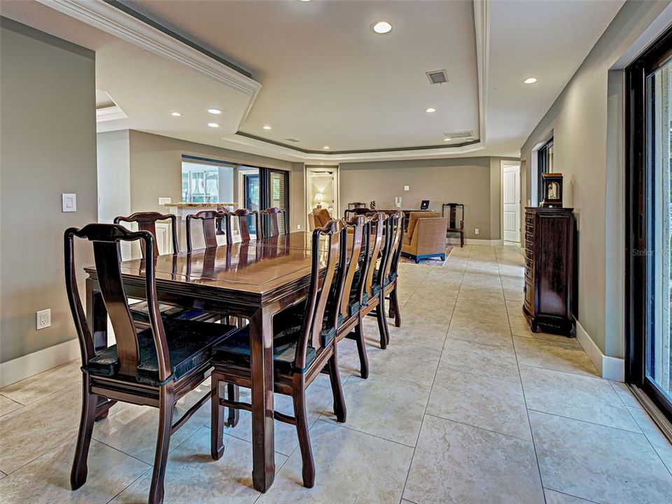 For Sale: $1,450,000 (4 beds, 3 baths, 3700 Square Feet)