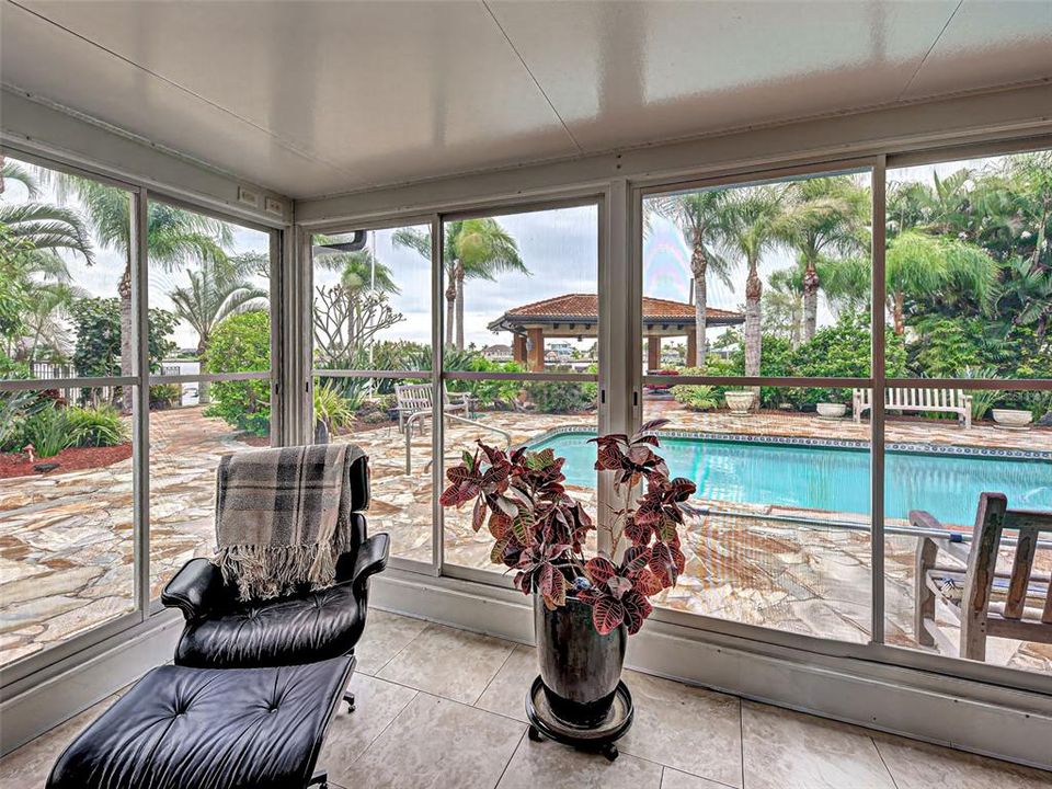 For Sale: $1,450,000 (4 beds, 3 baths, 3700 Square Feet)