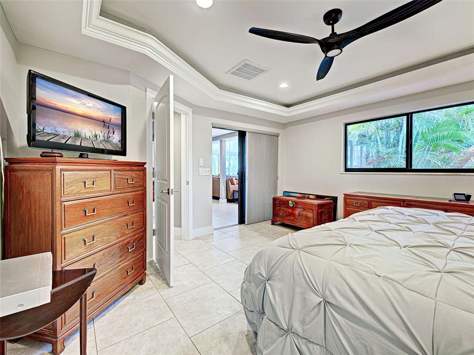 For Sale: $1,450,000 (4 beds, 3 baths, 3700 Square Feet)