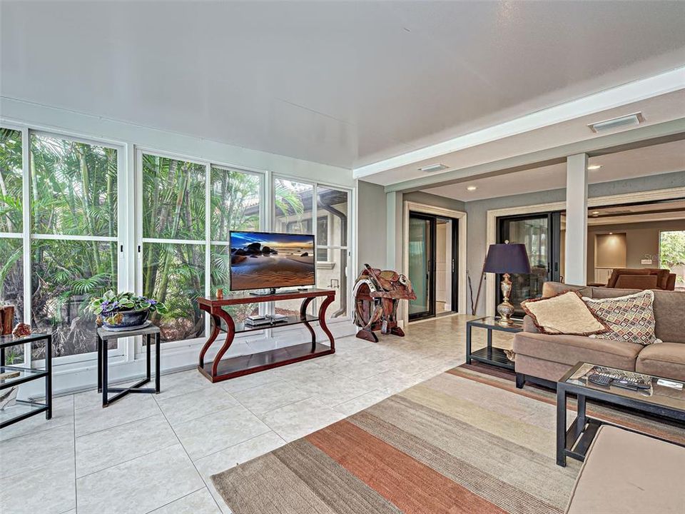 For Sale: $1,450,000 (4 beds, 3 baths, 3700 Square Feet)