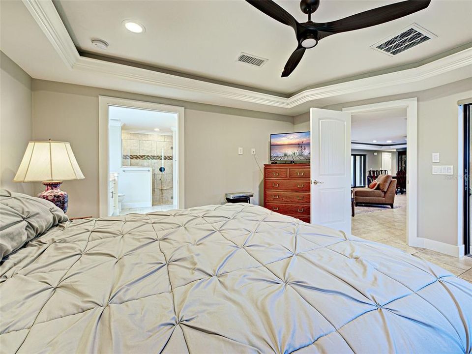 For Sale: $1,450,000 (4 beds, 3 baths, 3700 Square Feet)