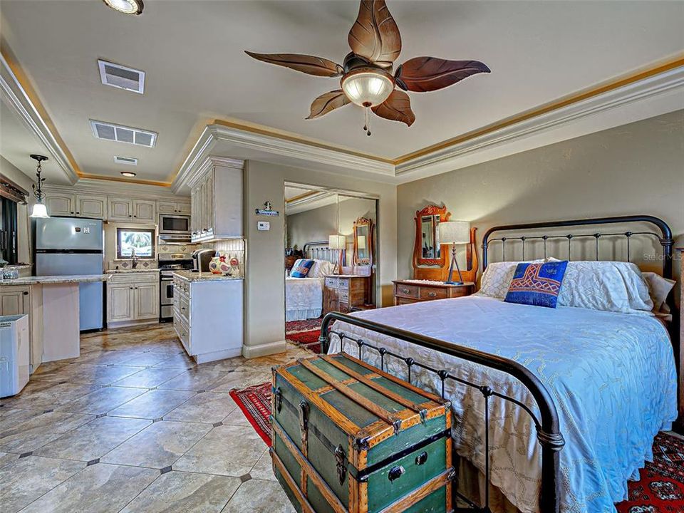 For Sale: $1,450,000 (4 beds, 3 baths, 3700 Square Feet)