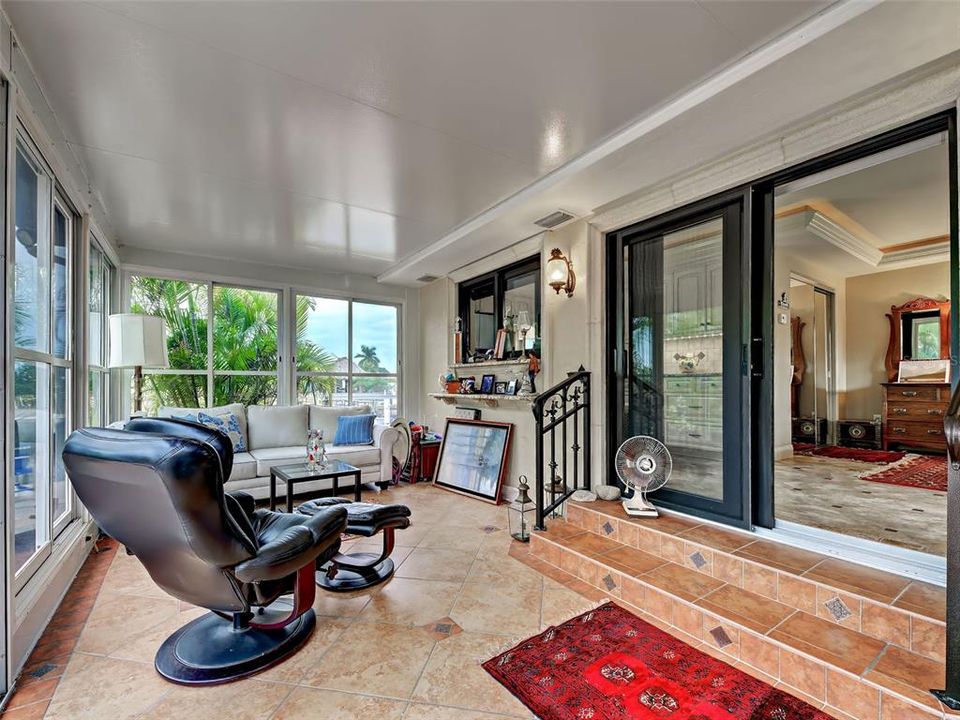 For Sale: $1,450,000 (4 beds, 3 baths, 3700 Square Feet)