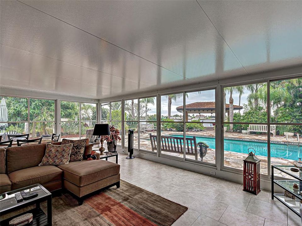 For Sale: $1,450,000 (4 beds, 3 baths, 3700 Square Feet)