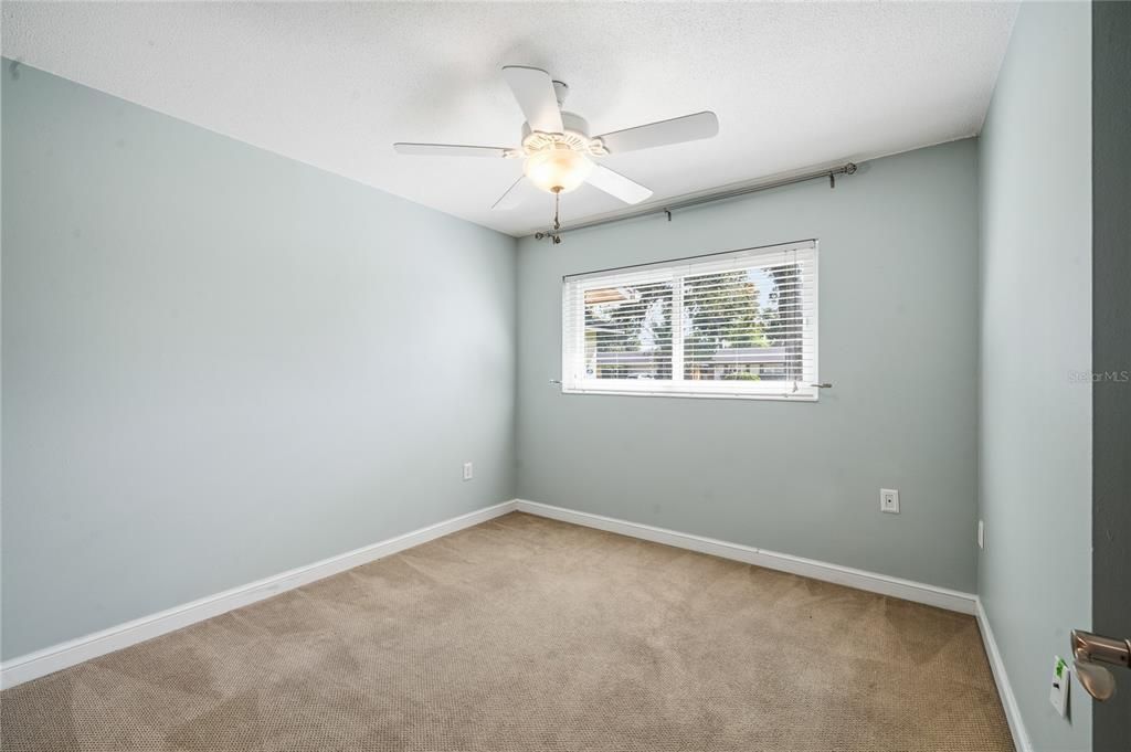 В аренду: $2,600 (3 спален, 2 ванн, 1590 Квадратных фут)