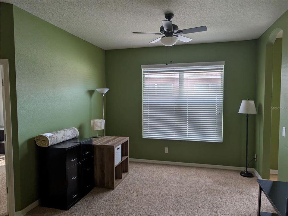 Active With Contract: $320,000 (3 beds, 2 baths, 2042 Square Feet)