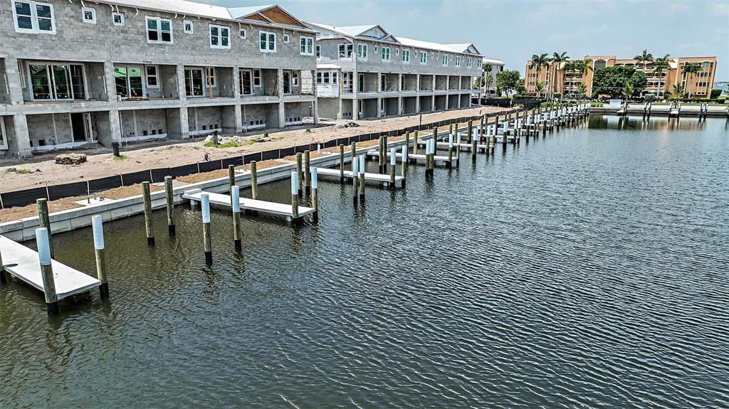 For Sale: $395,000 (4 beds, 3 baths, 1867 Square Feet)