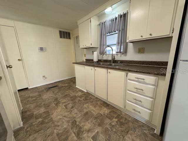 For Rent: $1,250 (2 beds, 2 baths, 1056 Square Feet)
