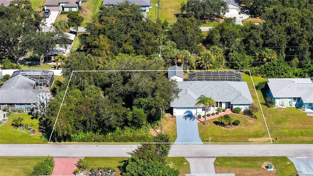 Под контрактом: $364,000 (3 спален, 2 ванн, 1871 Квадратных фут)