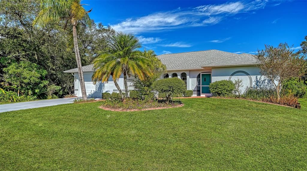 Под контрактом: $364,000 (3 спален, 2 ванн, 1871 Квадратных фут)