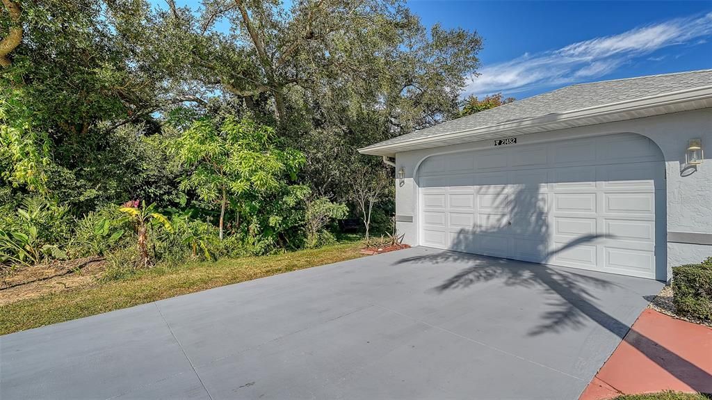 Под контрактом: $364,000 (3 спален, 2 ванн, 1871 Квадратных фут)