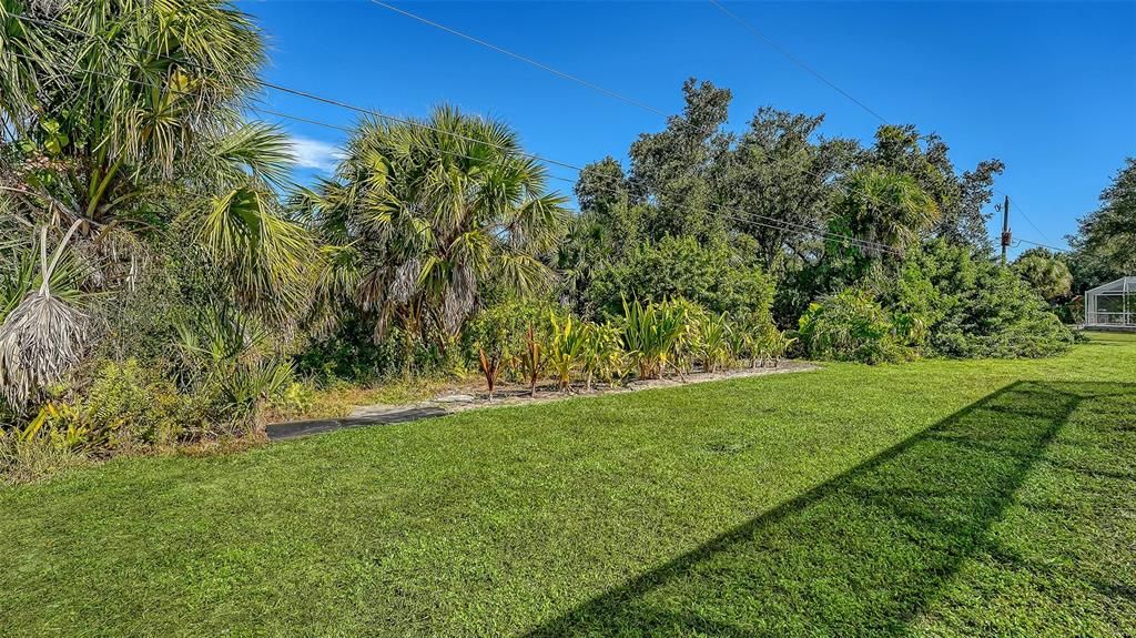 Под контрактом: $364,000 (3 спален, 2 ванн, 1871 Квадратных фут)