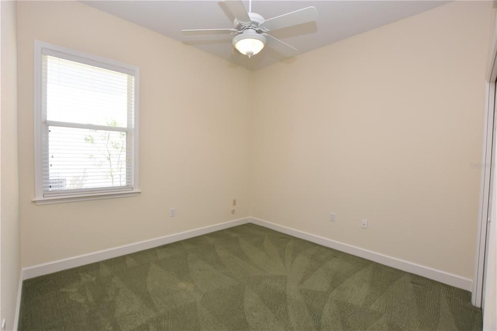 出租: $2,160 (3 贝兹, 2 浴室, 2115 平方英尺)