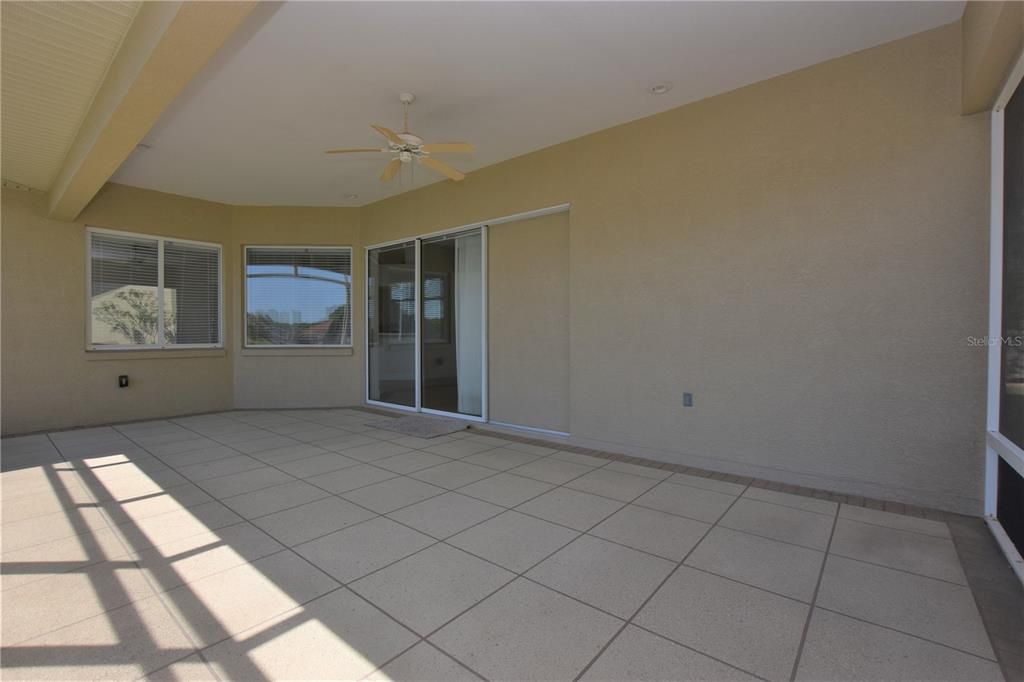 出租: $2,160 (3 贝兹, 2 浴室, 2115 平方英尺)