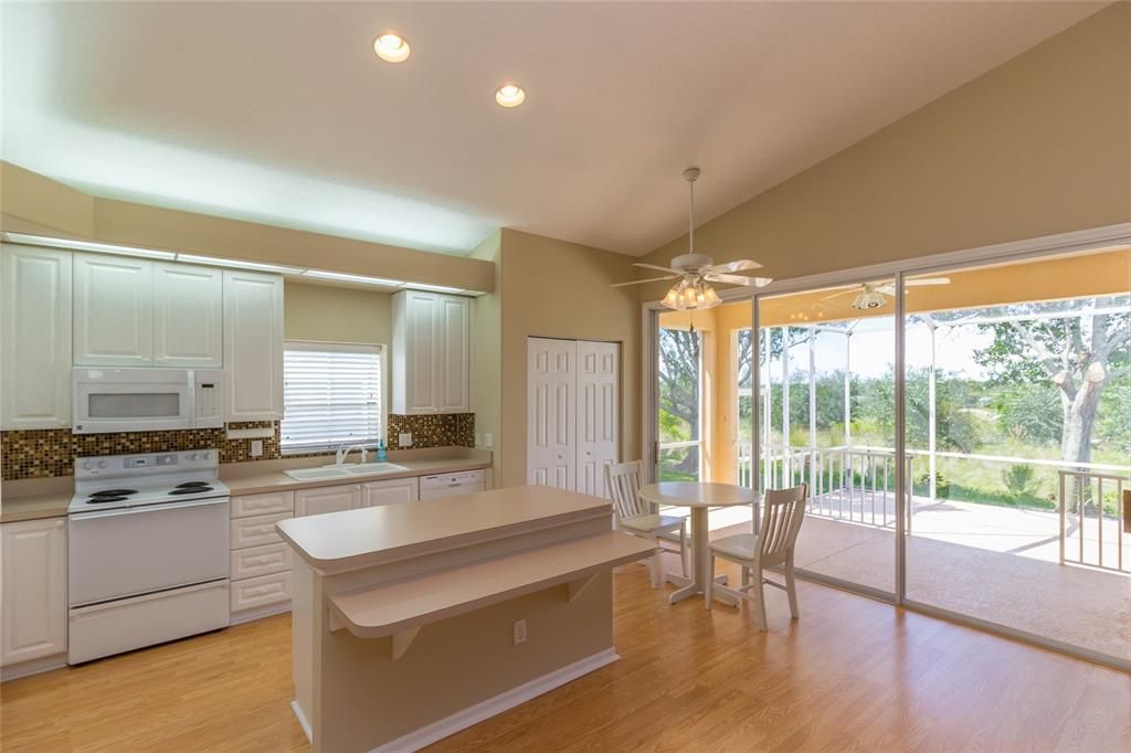 En Renta: $3,100 (3 camas, 2 baños, 1740 Pies cuadrados)