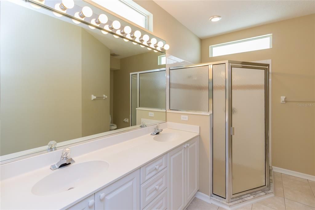 En Renta: $3,100 (3 camas, 2 baños, 1740 Pies cuadrados)