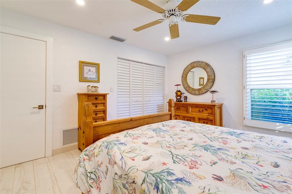 出租: $7,000 (3 贝兹, 3 浴室, 2629 平方英尺)