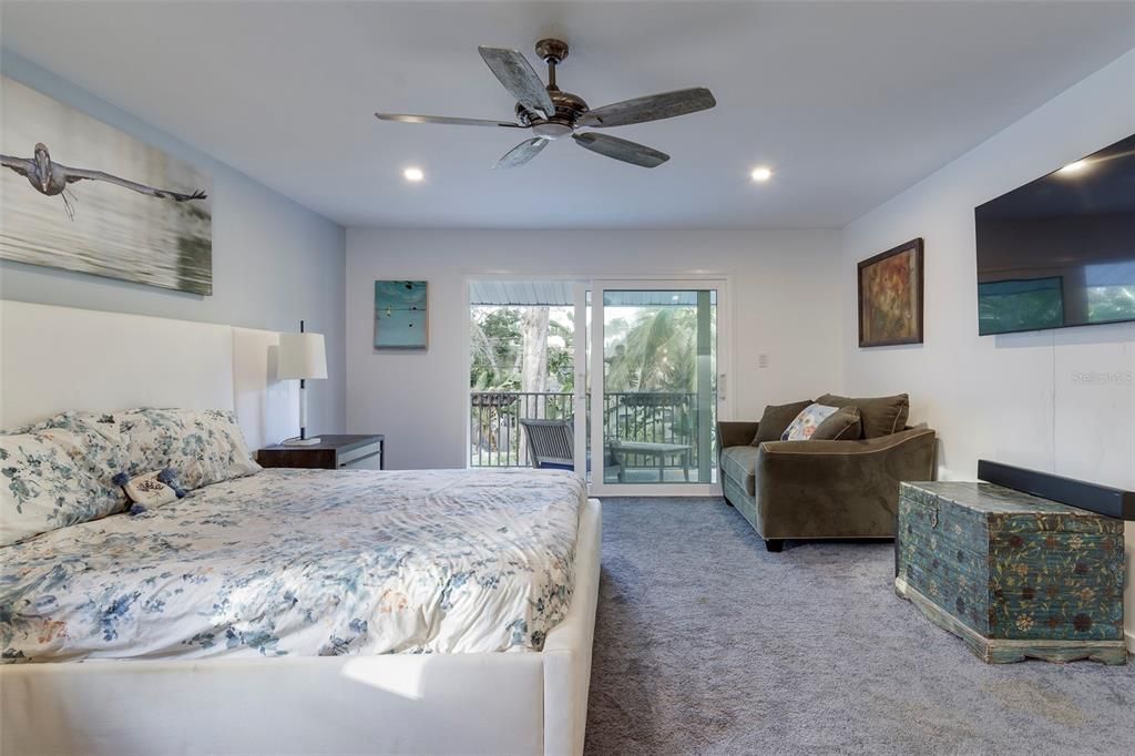 出租: $7,000 (3 贝兹, 3 浴室, 2629 平方英尺)